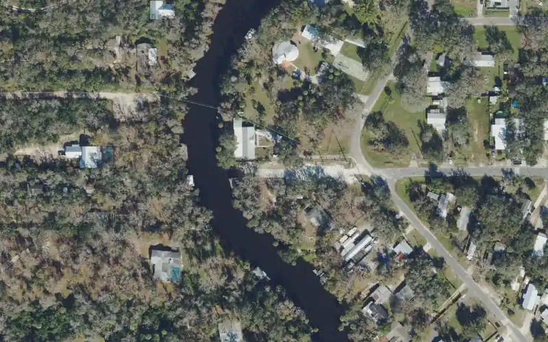 Aerial photo of the area around Alafia River Public Boat Ramp, Hillsborough County