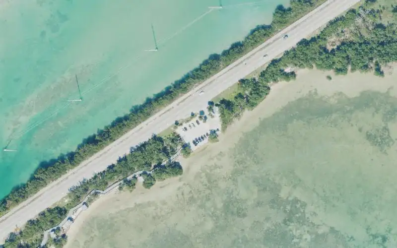 Aerial photo of the area around Anne's Beach Paddlecraft Access East, Monroe County