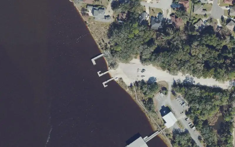 Aerial photo of the area around Arlington Lions Club Park & Boat Ramp, Duval County