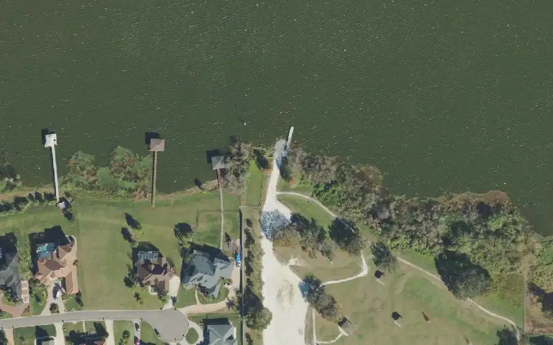 Aerial photo of the area around Banana Lake Public Boat Ramp, Polk County