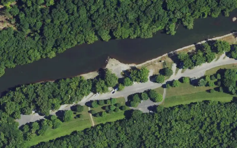Aerial photo of the area around Barren River Lake Tailwater, Allen County