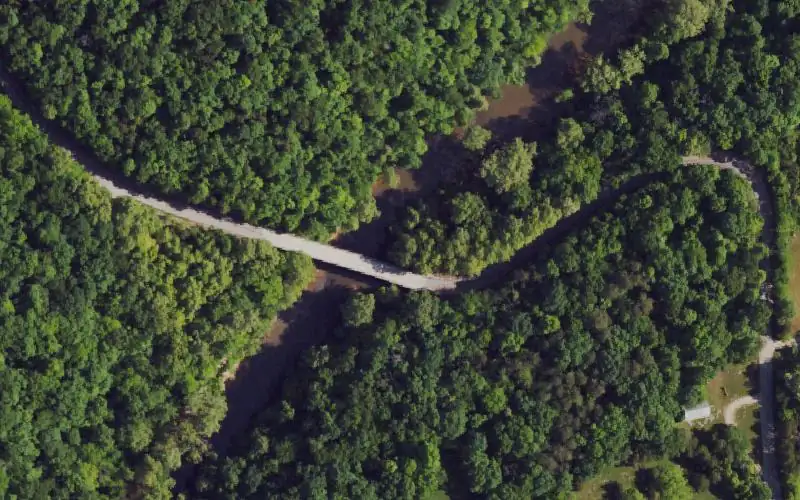 Aerial photo of the area around Bent Road Fishing Access, Pulaski County