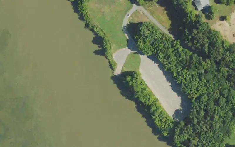 Aerial photo of the area around Birdsville Ramp, Livingston County