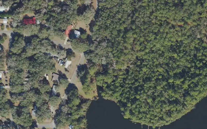 Aerial photo of the area around Boll Green Lake Public Boat Ramp, Putnam County