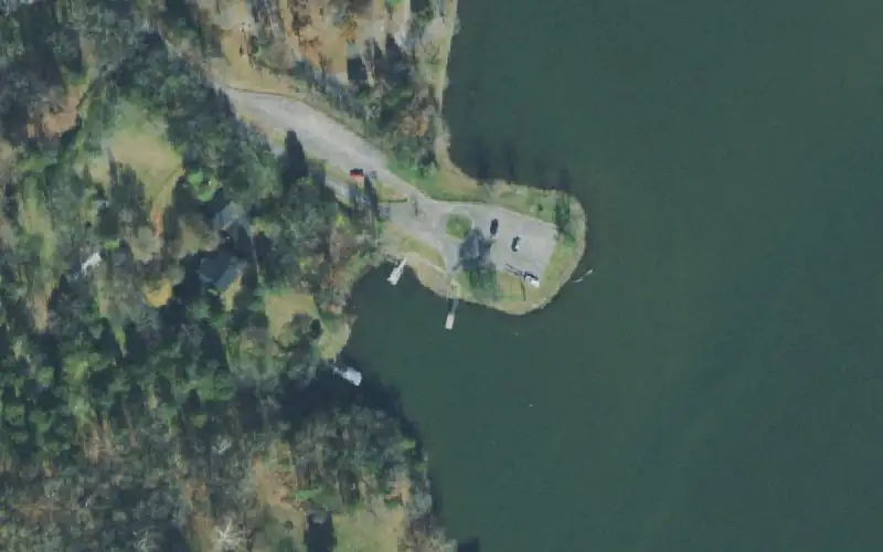 Aerial photo of the area around Cages Bend Campground, Sumner County