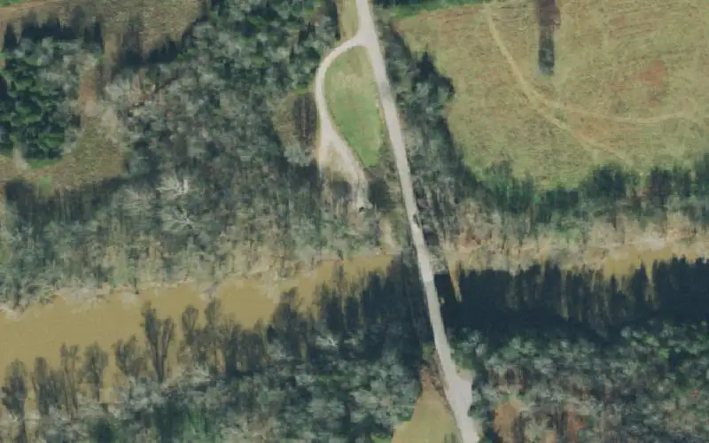 Aerial photo of the area around Carpenter Bridge Access, Maury County