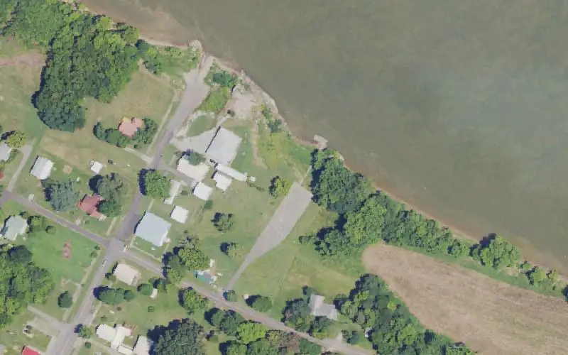 Aerial photo of the area around Carrsville, Livingston County