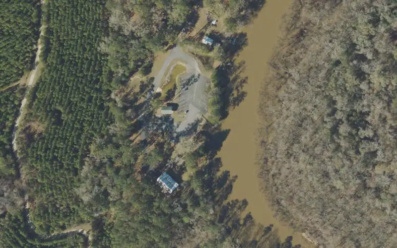 Aerial photo of the area around Cedar Log Landing Public Boat Ramp, Walton County