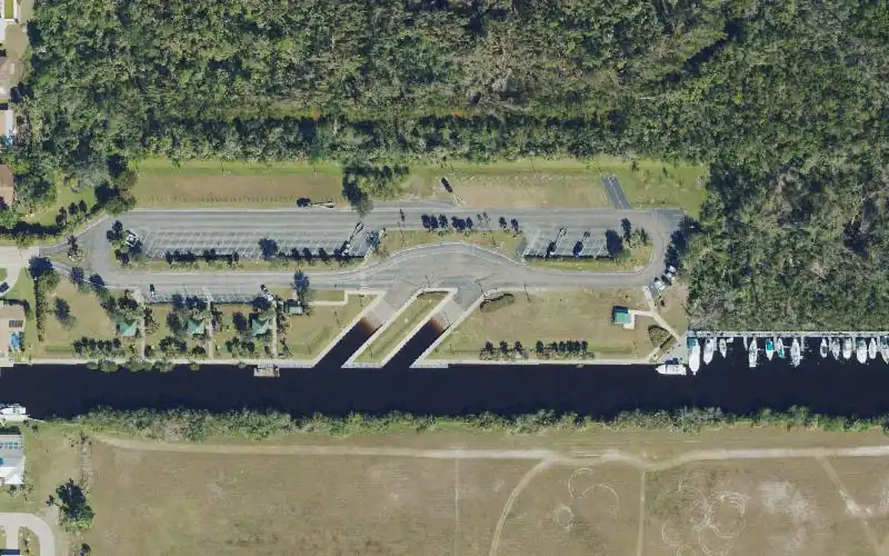 Aerial photo of the area around City of Cape Coral - Rosen Park Public Boat Ramp, Lee County