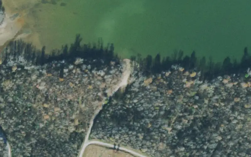 Aerial photo of the area around Crooked Creek Access Area , Benton County