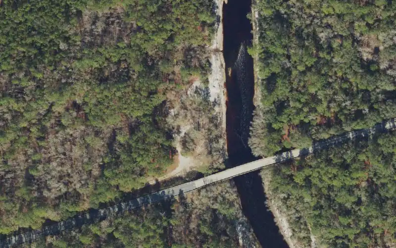 Aerial photo of the area around Cypress Creek South Tract (Highway 6 Bridge) Canoe Access, Hamilton County