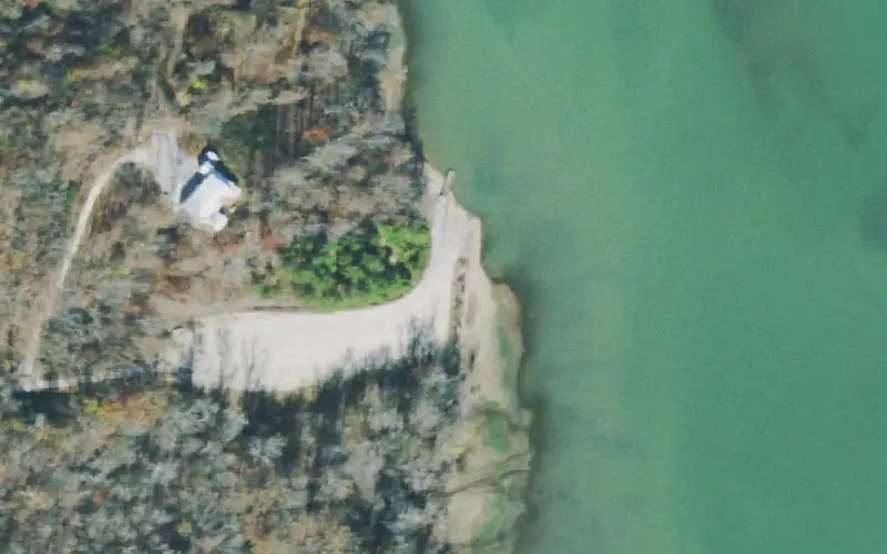 Aerial photo of the area around Danville Access Area, Benton County