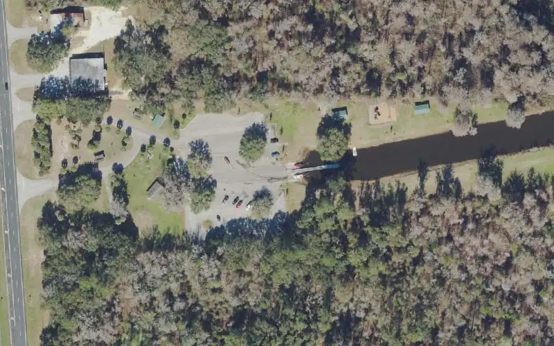 Aerial photo of the area around Earl P. Powers Park Boat Ramp, Alachua County