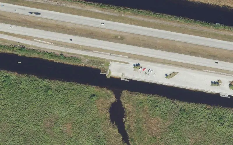 Aerial photo of the area around Everglades WMA - Alligator Alley - Mile 40.7 East Bound, Broward County