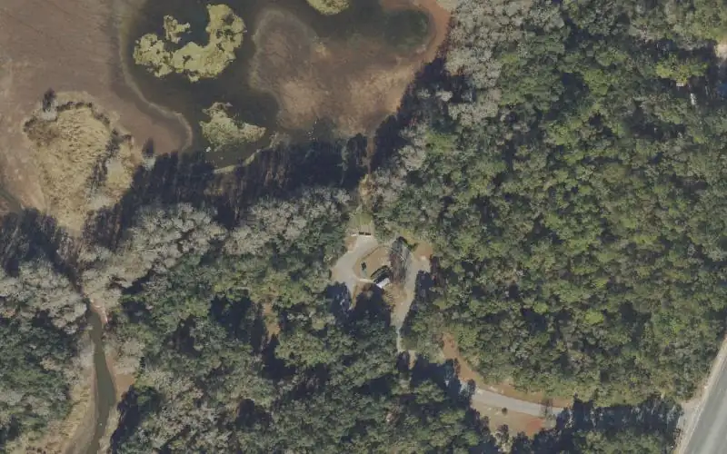 Aerial photo of the area around Gil Waters Preserve Boat Ramp, Leon County