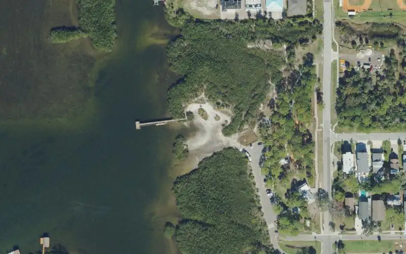 Aerial photo of the area around H.S. ""Pop"" Stansell Memorial Park (Non-Motorized Boat Launch Beach, Pinellas County