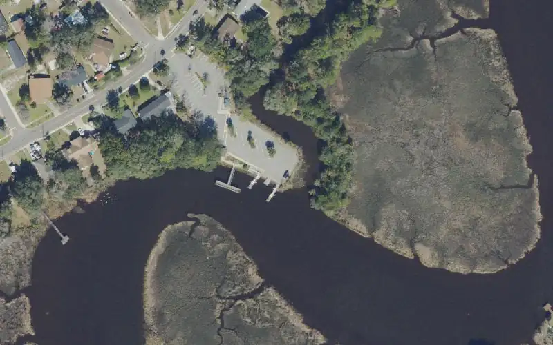 Aerial photo of the area around Harbor View Public Boat Ramp, Duval County