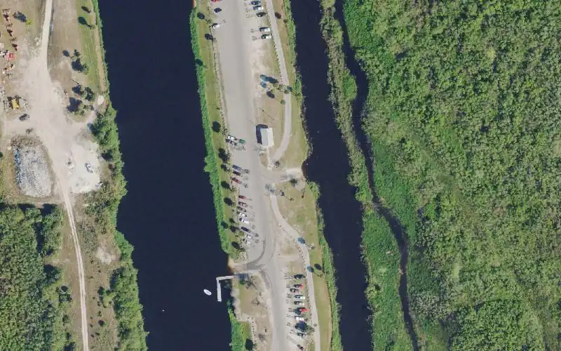 Aerial photo of the area around Harney Pond Canal - Margaret Van de Velde Park - Central Lake Side Boat Ramp, Glades County