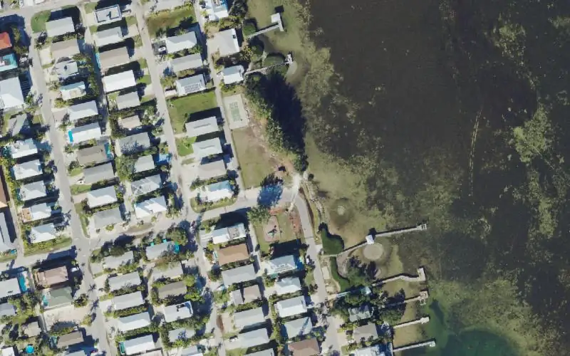 Aerial photo of the area around Herb Dolan Bayfront Park - Kayak Launch, Manatee County