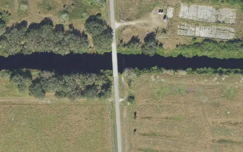 Aerial photo of the area around Istokpoga Canal at CR 621 Primitive Access (Small Boats Only), Highlands County