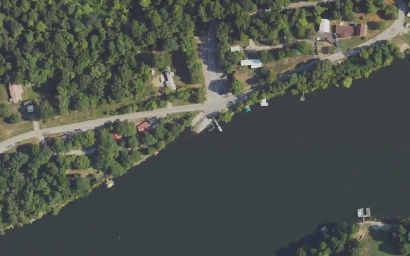 Aerial photo of the area around Lake Beshear Boat Ramp, Caldwell County