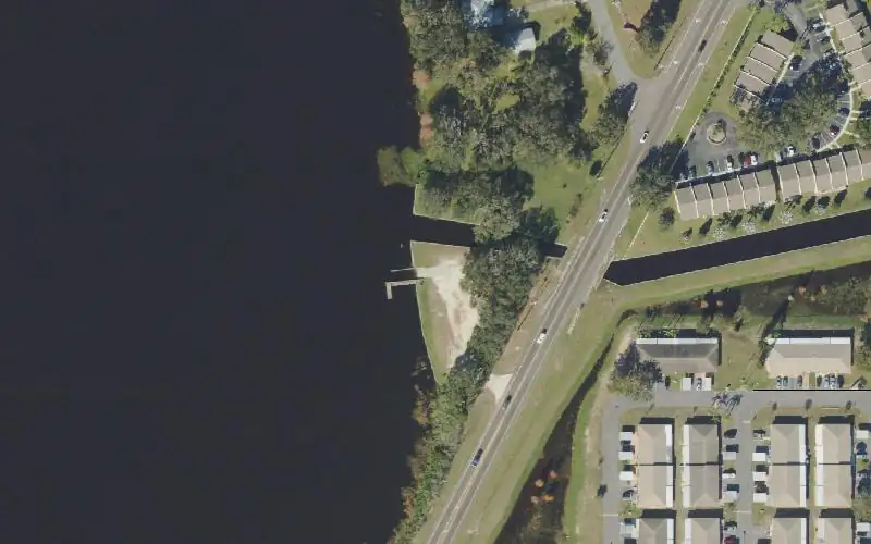 Aerial photo of the area around Lake Conine Public Boat Ramp, Polk County