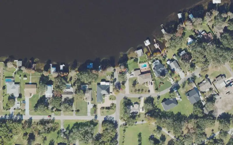Aerial photo of the area around Lake Marion Public Boat Ramp, Polk County
