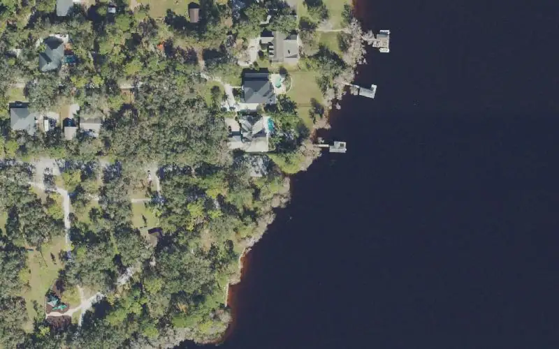Aerial photo of the area around Lake Mills Park Boat Ramp (CLOSED), Seminole County