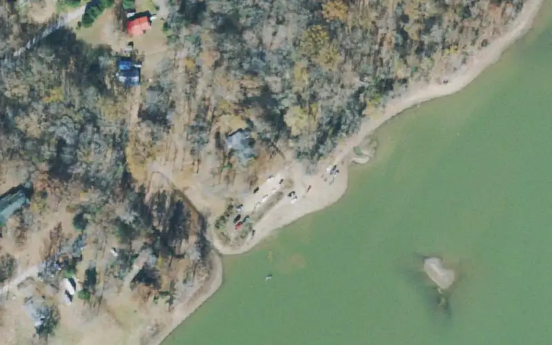 Aerial photo of the area around Lashlee’s Crossing Access , Benton County