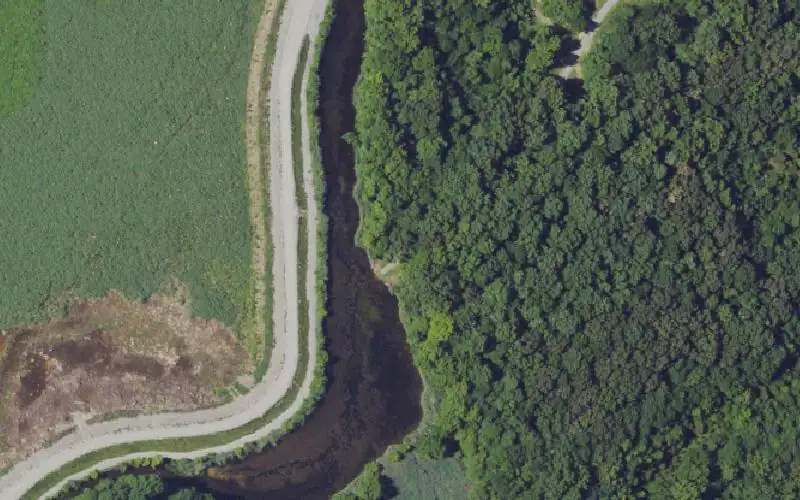 Aerial photo of the area around Laydown Lake Ramp, Muhlenberg County