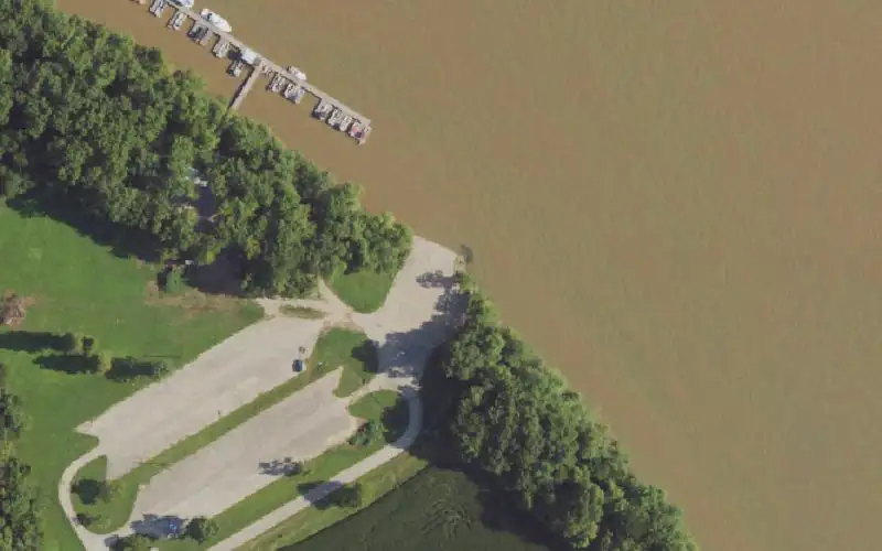 Aerial photo of the area around Little Hurricane Boat Ramp, Daviess County
