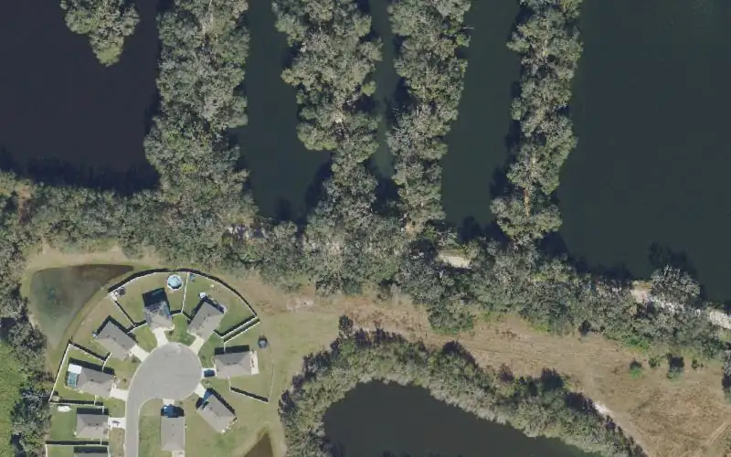 Aerial photo of the area around Loyce E. Harpe Park Primitive Boat Launch - Third Finger, Polk County