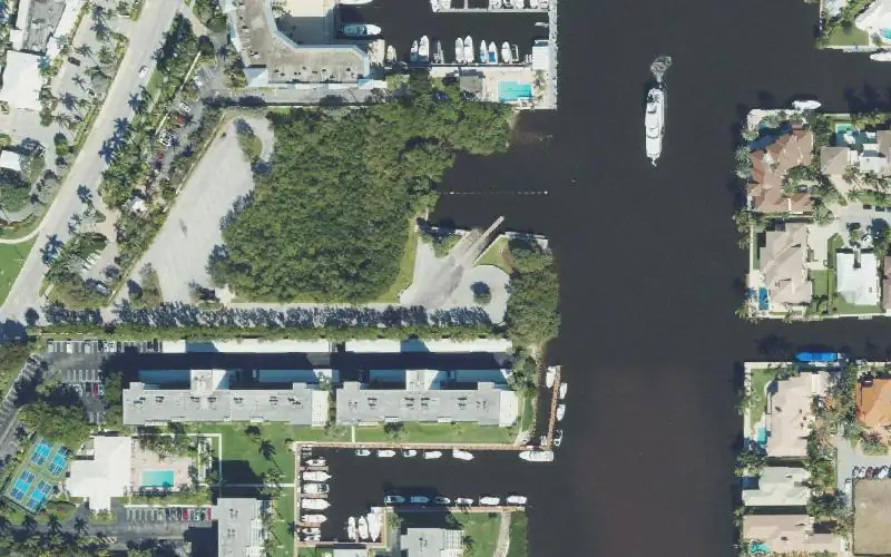 Aerial photo of the area around Mangrove Park Boat Ramp, Palm Beach County