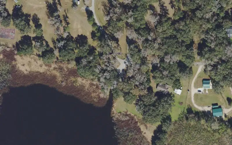 Aerial photo of the area around Mountain Lake Public Boat Ramp, Hernando County