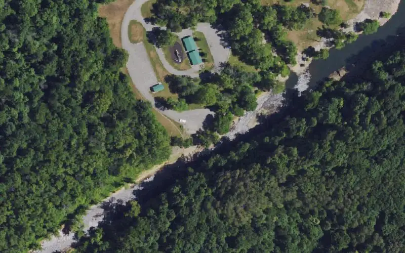 Aerial photo of the area around Nolin River Lake Tailwater, Edmonson County