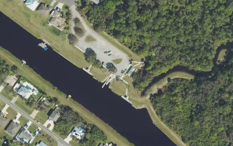 Aerial photo of the area around Oak Hammock Park and Public Boat Ramp, St. Lucie County