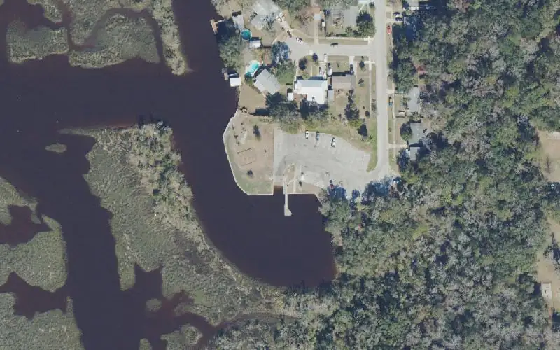 Aerial photo of the area around Oak Harbor Boat Ramp (Restricted to shallow draft boats), Duval County