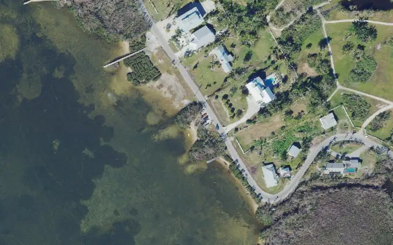 Aerial photo of the area around Pineland Monument Park Paddlecraft Launch, Lee County