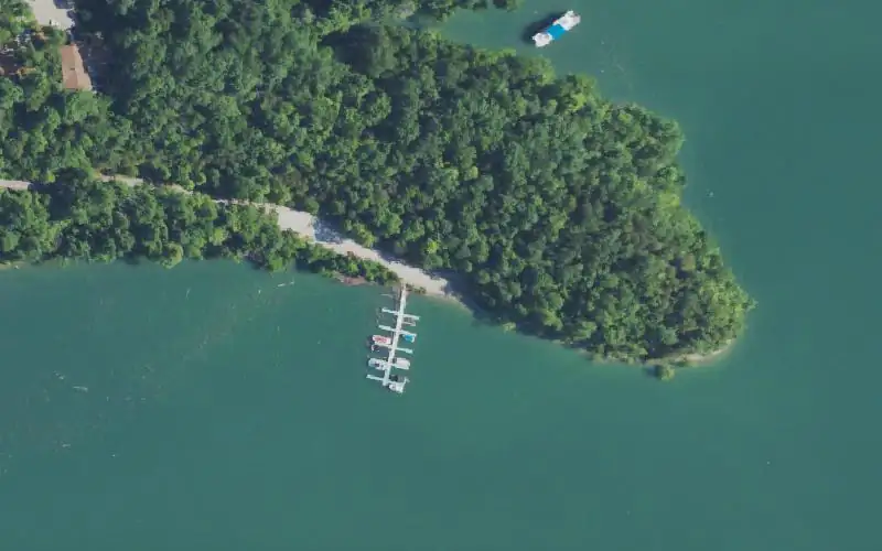 Aerial photo of the area around Piney Grove (upper White Oak Creek), Wayne County