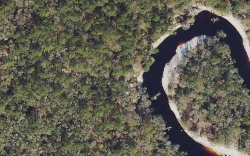 Aerial photo of the area around Roline Tract Boat Launch (Small Boats), Hamilton County