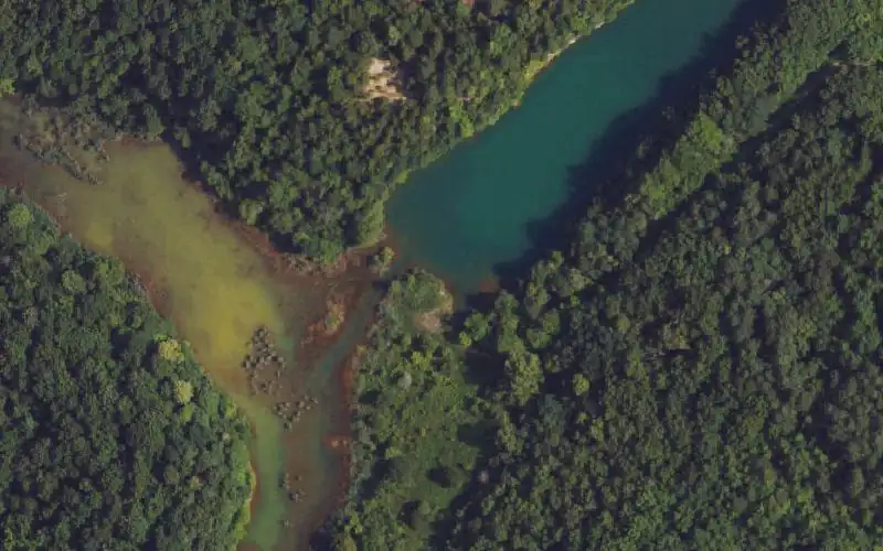 Aerial photo of the area around RQL2 Lake, Muhlenberg County