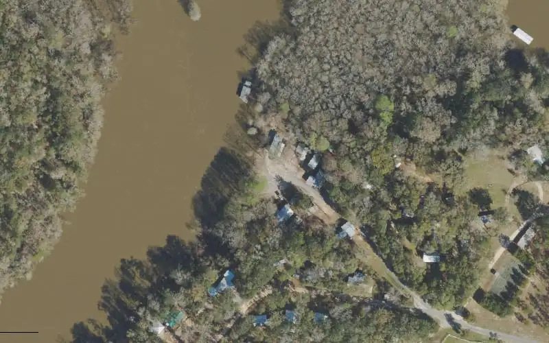 Aerial photo of the area around Savage Landing, Washington County