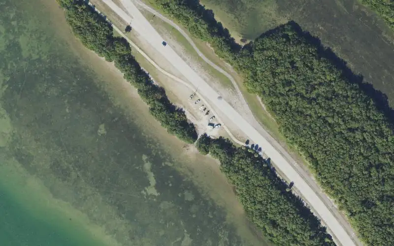 Aerial photo of the area around Shell Key Preserve South Bayway Access, Pinellas County