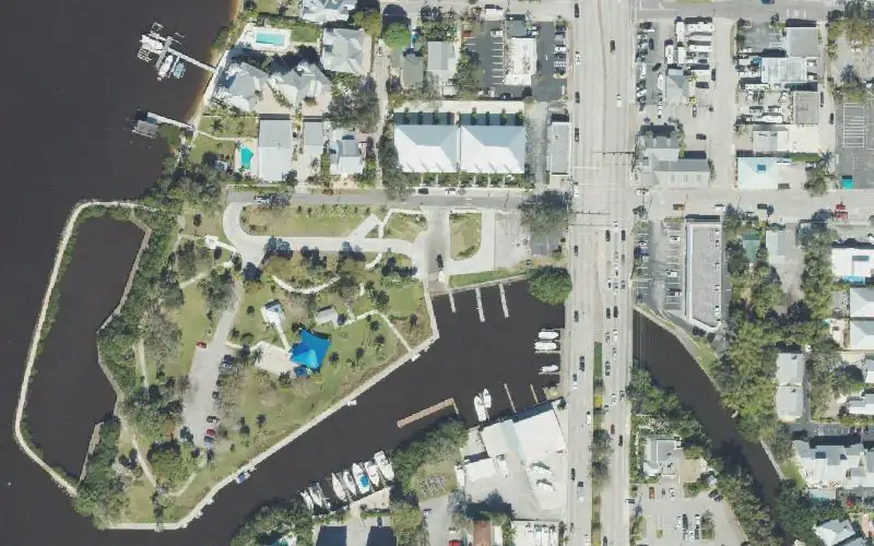 Aerial photo of the area around Sheppard Park Boat Ramp, Martin County
