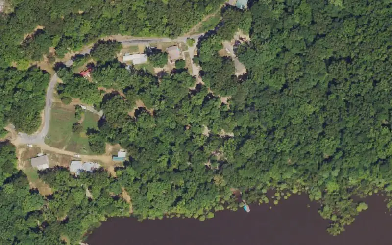 Aerial photo of the area around Slavehouse Boat Ramp - TVA, Calloway County