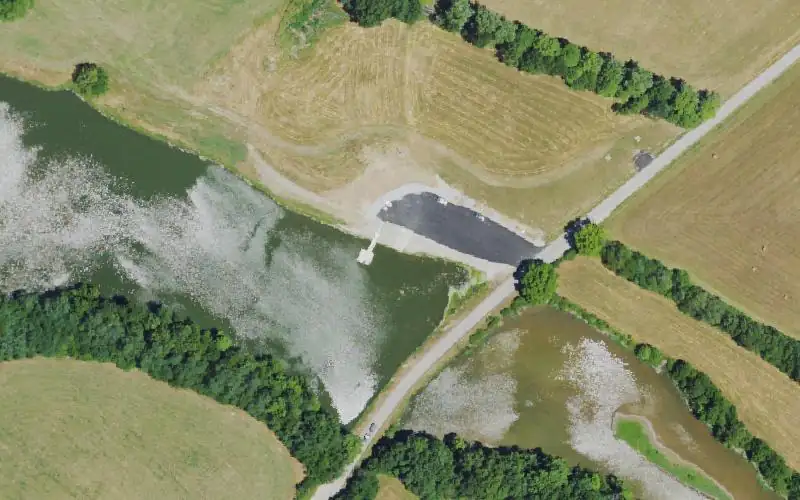 Aerial photo of the area around Springfield Reservoir, Washington County
