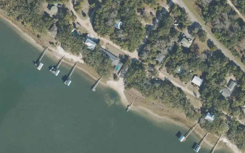 Aerial photo of the area around Sun & Sands Boulevard Primitive Boat Ramp, Franklin County