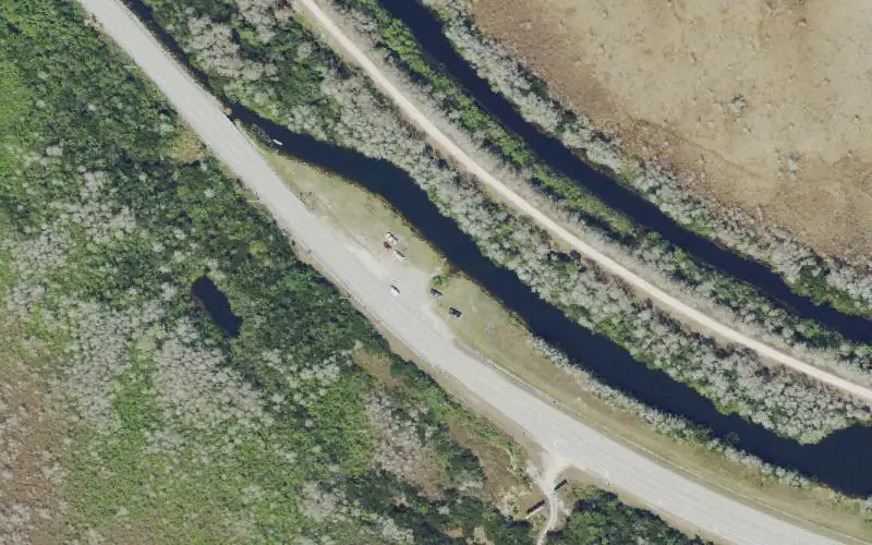 Aerial photo of the area around Tamiami Trail at Mile 39.8 Primitive Boat Ramp (40 Mile Bend), Miami-Dade County