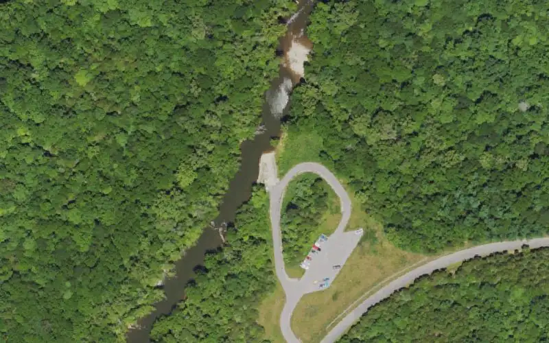 Aerial photo of the area around Taylorsville Lake Tailwater Ramp, Spencer County