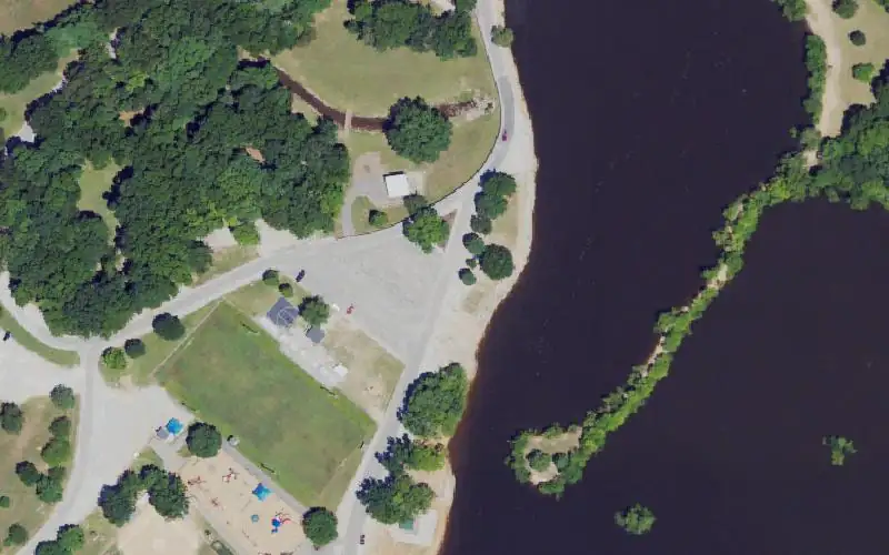Aerial photo of the area around Three Springs Lake, Warren County